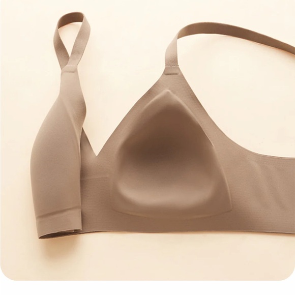 UNDERSTANCE Light 'n Free Wireless Demi T-Shirt Bra 32A/B/C in latte. New - Picture 3 of 7